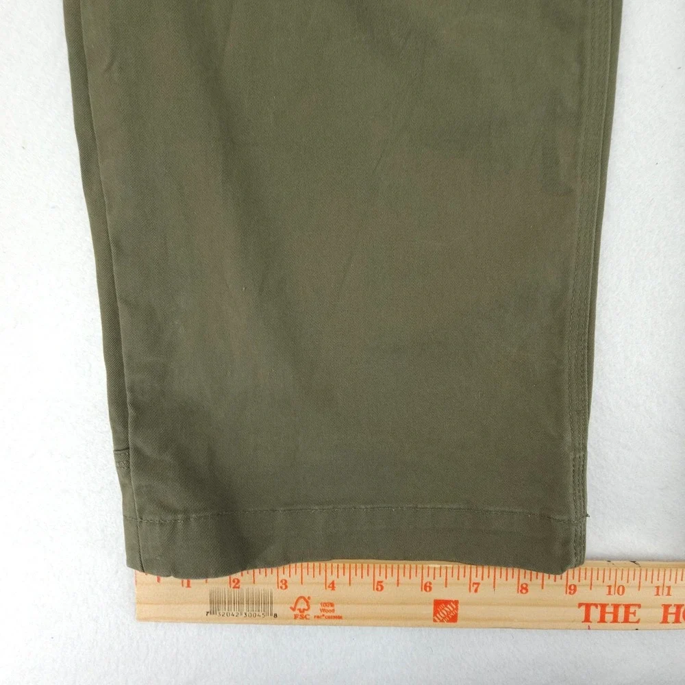 Duluth Trading Khaki Pants Mens 40x32 Olive Green Flex Ballroom Stretch Workwear